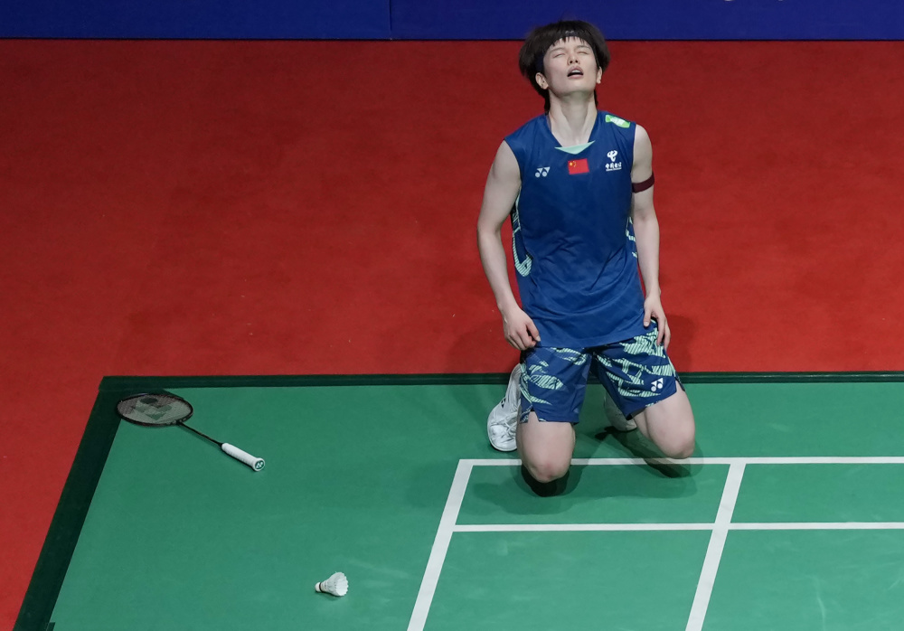 更多的人摆 更多的人摆