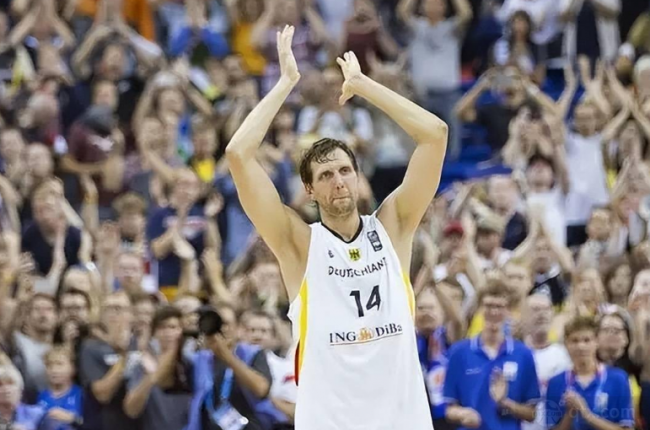 同样引人注 同样引人注